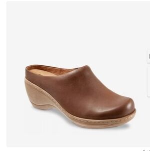 SoftWalk Madison Brown Leather Coshioned Footbed Arch Support Women's Clogs 10M